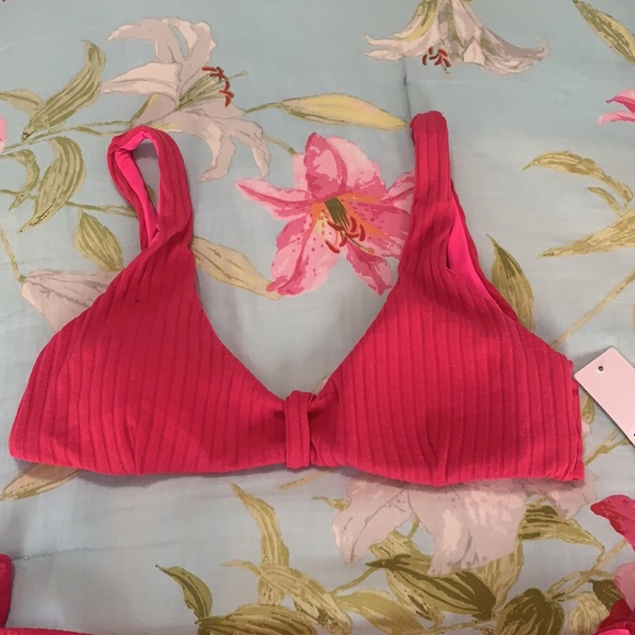 BRAND NEW hot pink bikini set - Picture 3 of 6